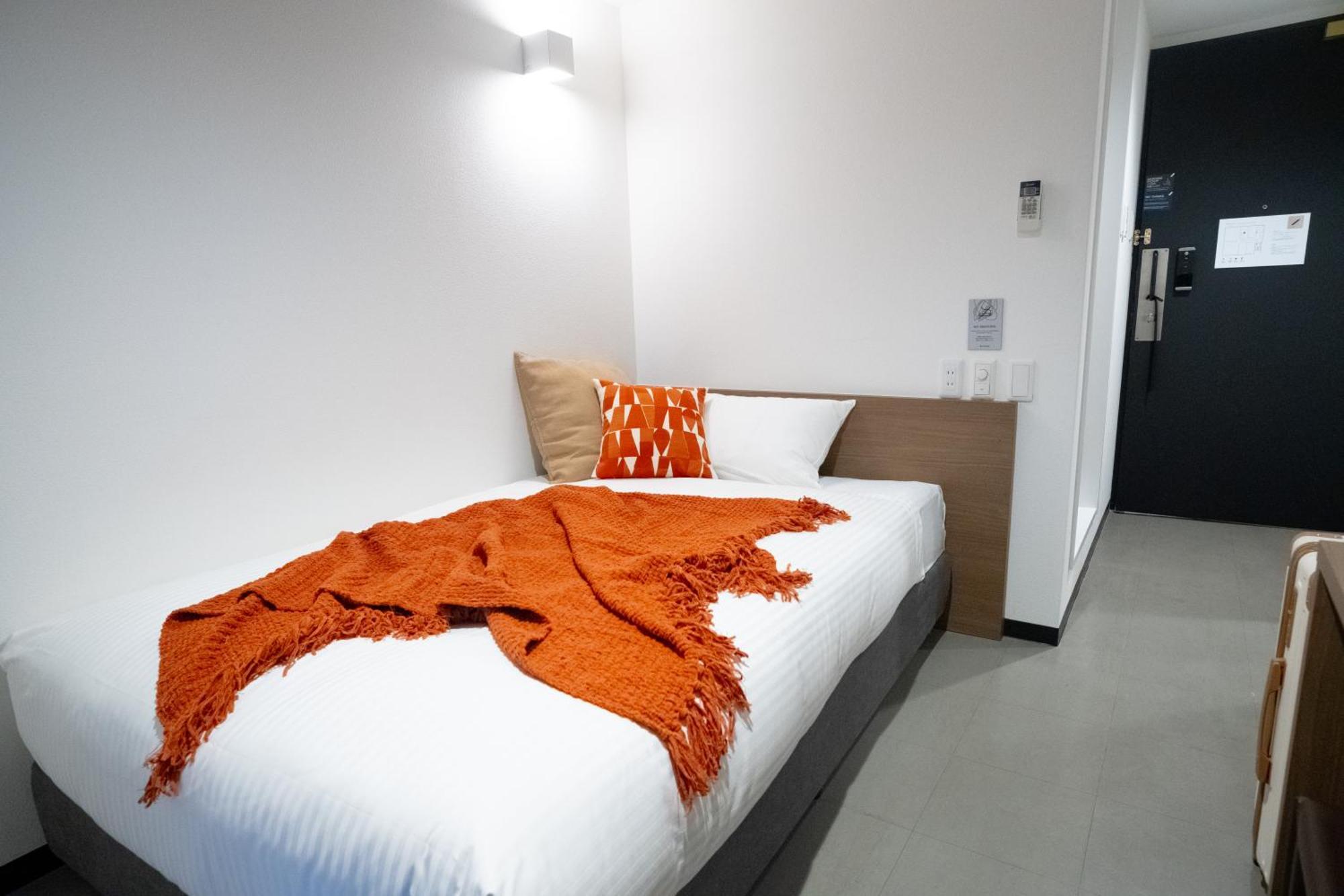 Wayfarer Shinsaibashi Hotel Осака Екстериор снимка