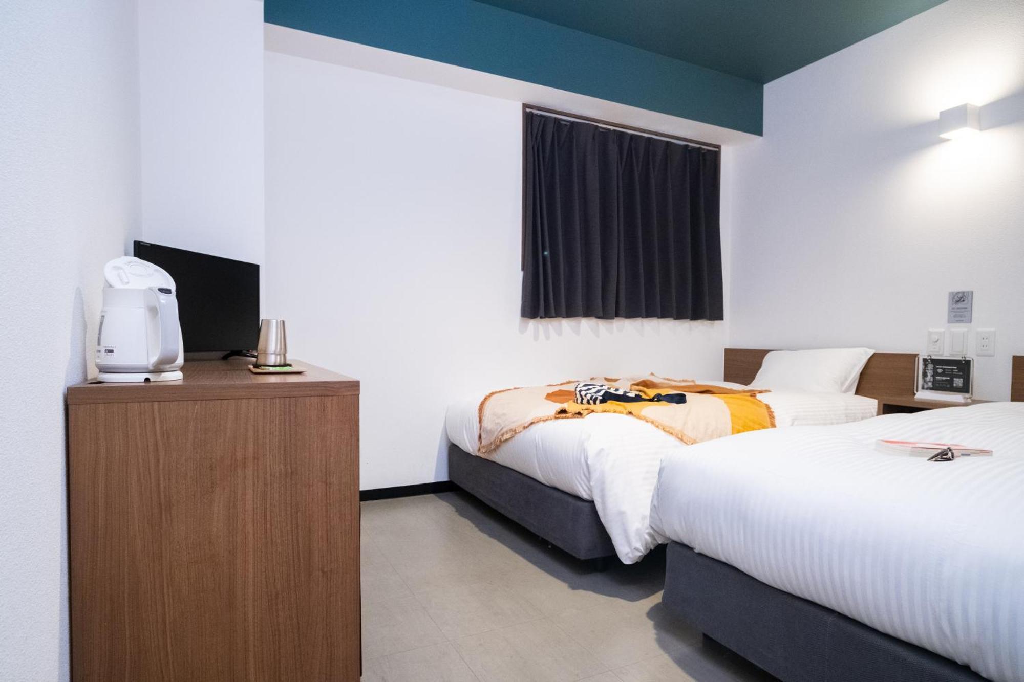 Wayfarer Shinsaibashi Hotel Осака Стая снимка