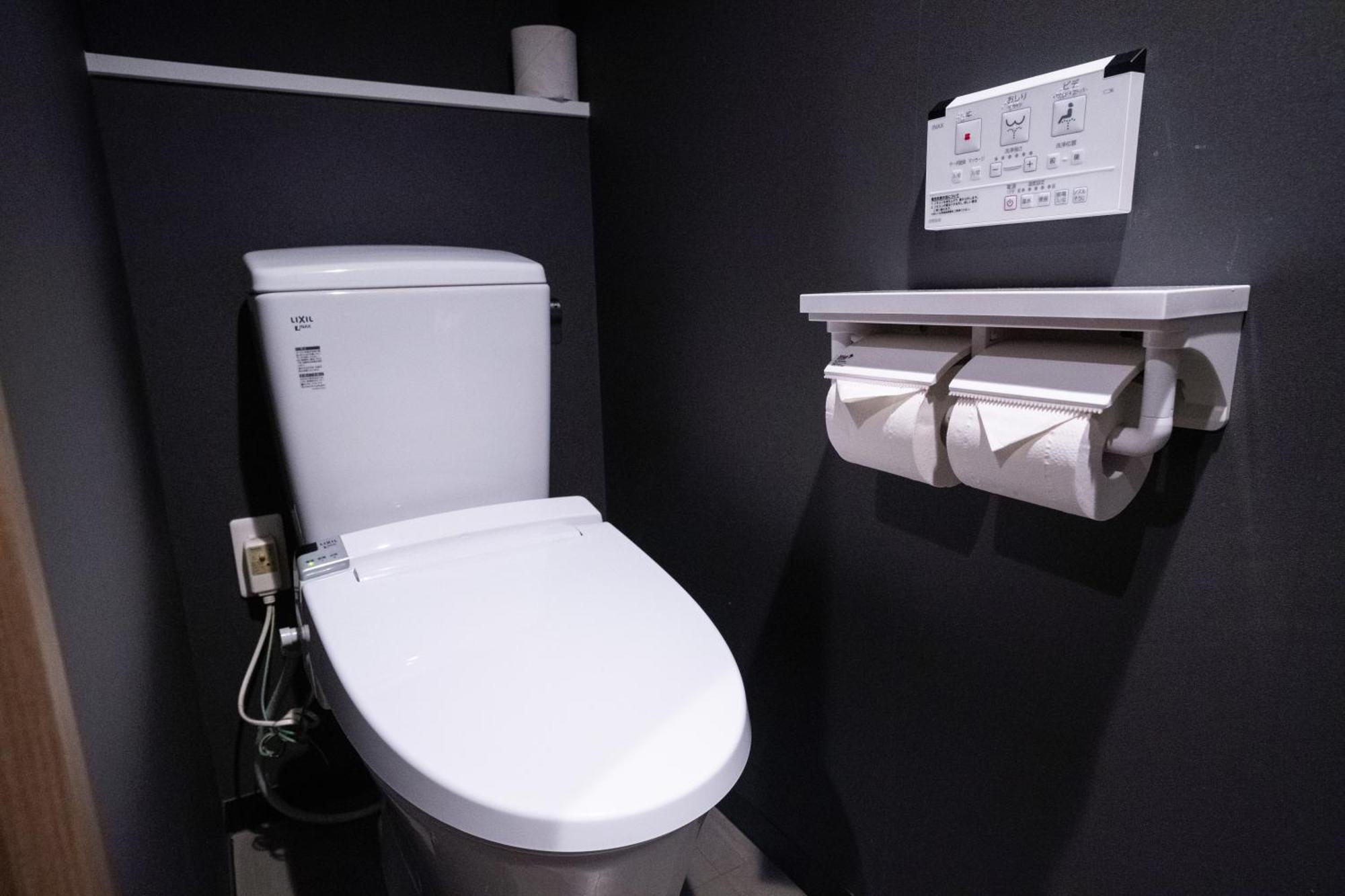 Wayfarer Shinsaibashi Hotel Осака Стая снимка