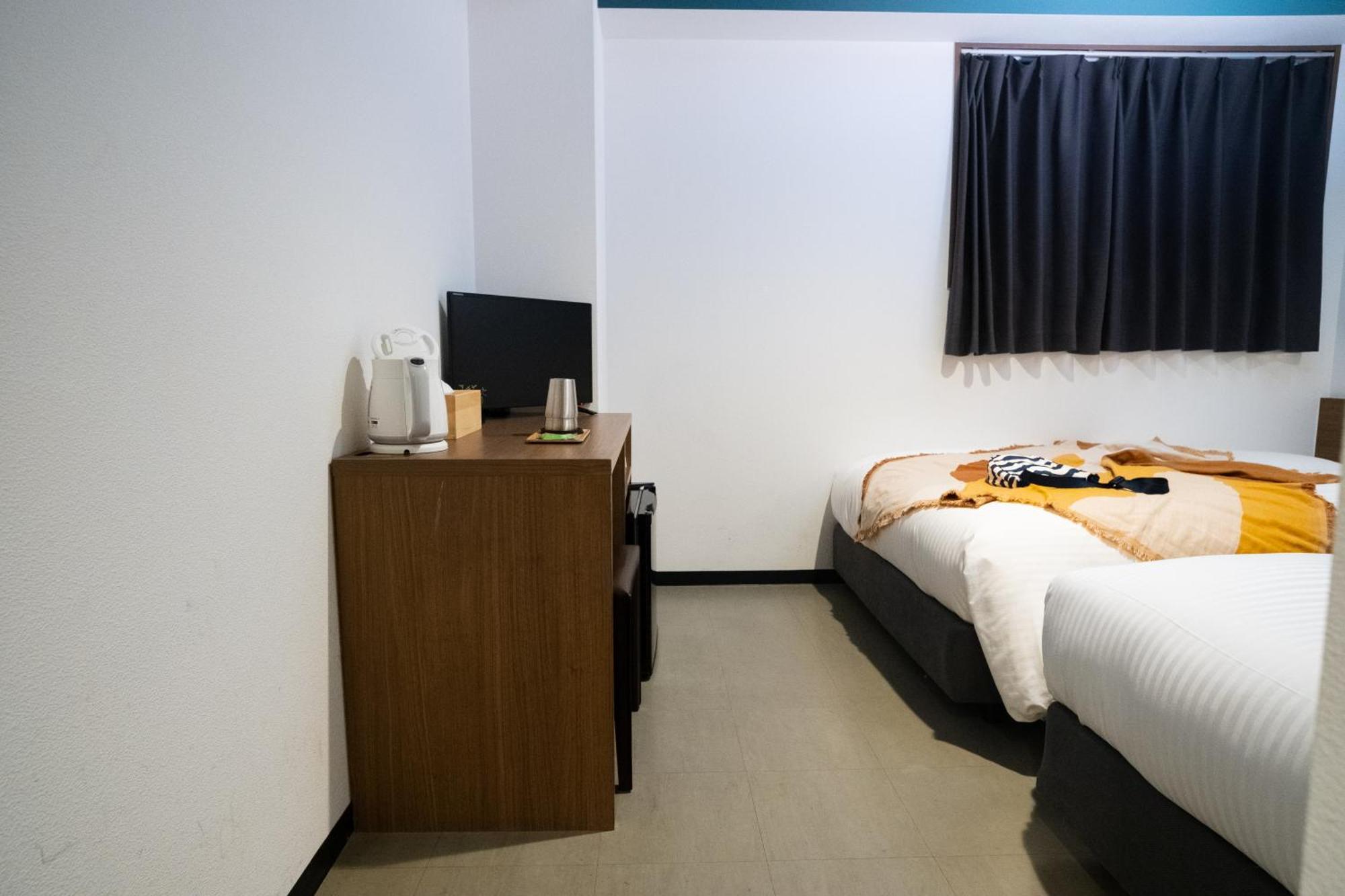 Wayfarer Shinsaibashi Hotel Осака Стая снимка